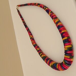 Vintage multi-colour necklace